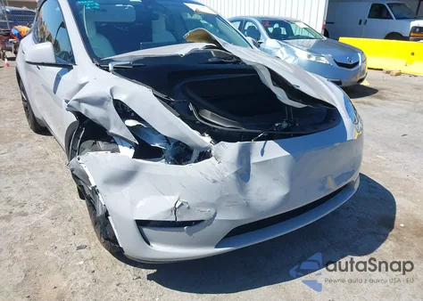 2022 Tesla Model Y Long Range Dual Motor All-Wheel Drive from USA, damaged, VIN 7SAYGDEE2NF382991